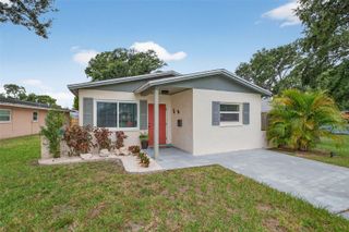 1422 35TH STREET N, St Petersburg, FL 33713