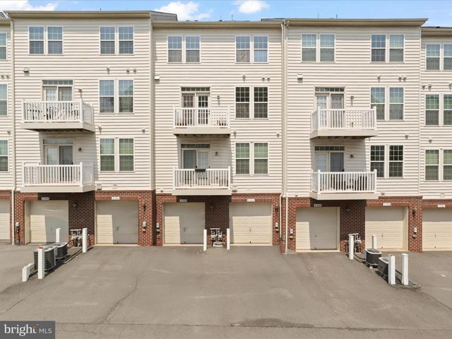 21640 ROMANS DR, Ashburn, VA 20147