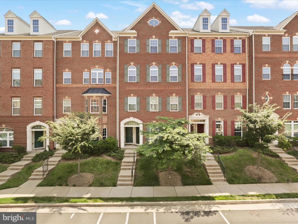 21640 ROMANS DR, Ashburn, VA 20147