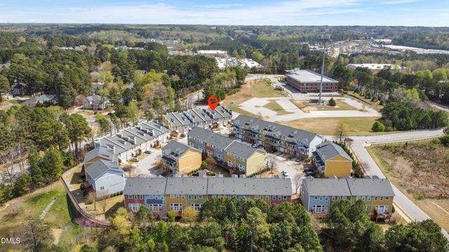 842 Queen City Crescent, Apex, NC 27523