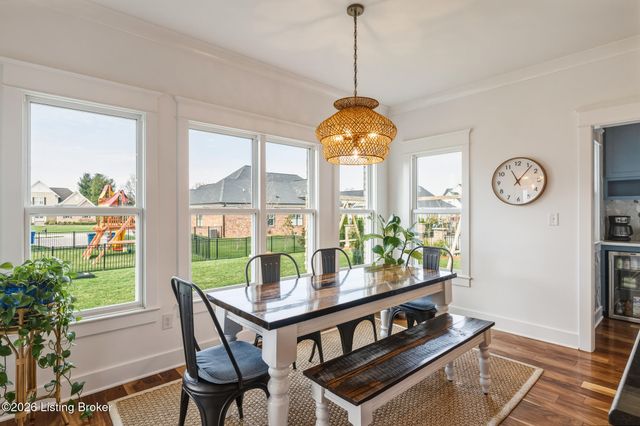 6370 Clore Ln, Crestwood, KY 40014