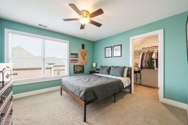 6370 Clore Ln, Crestwood, KY 40014