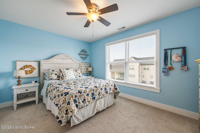 6370 Clore Ln, Crestwood, KY 40014