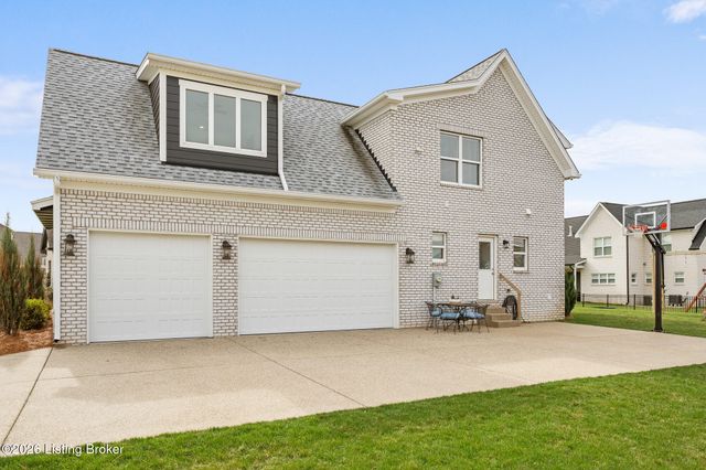 6370 Clore Ln, Crestwood, KY 40014