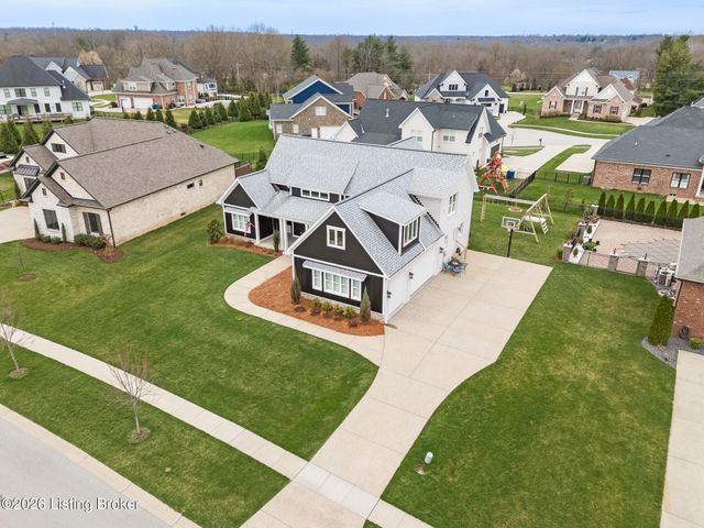 6370 Clore Ln, Crestwood, KY 40014