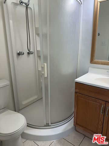 957 S St Andrews Place, Los Angeles, CA 90019