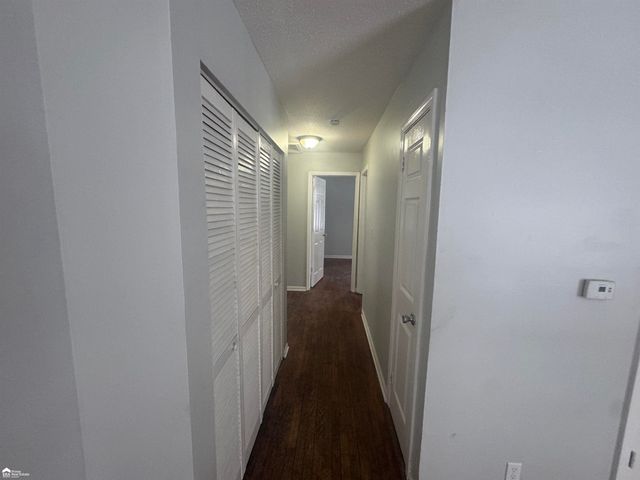 3210 Wyoming Ave Avenue, Flint, MI 48506