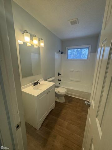 3210 Wyoming Ave Avenue, Flint, MI 48506