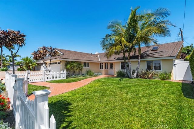 5621 Clark, Huntington Beach, CA 92649