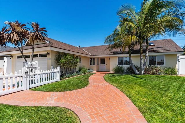5621 Clark, Huntington Beach, CA 92649