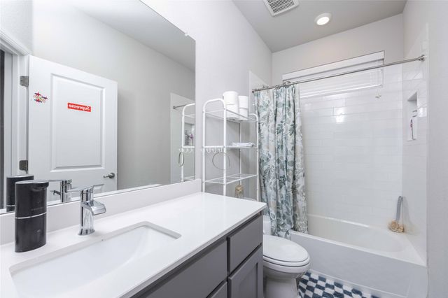 1007 Almond Street, Hickory Creek, TX 75065