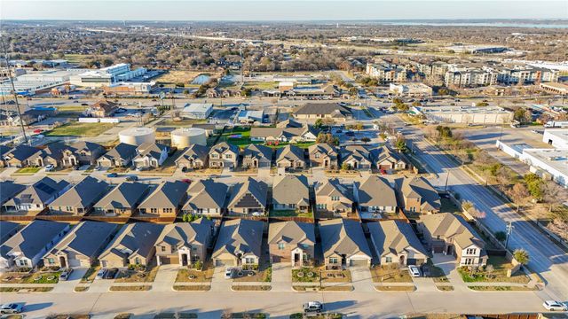 1007 Almond Street, Hickory Creek, TX 75065