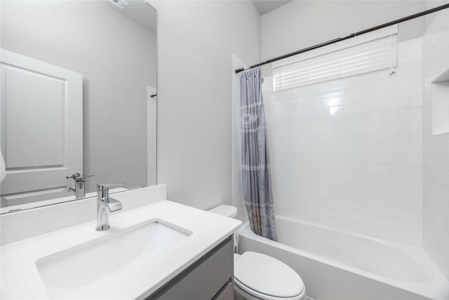 1007 Almond Street, Hickory Creek, TX 75065