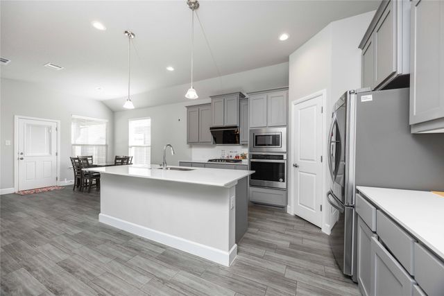 1007 Almond Street, Hickory Creek, TX 75065