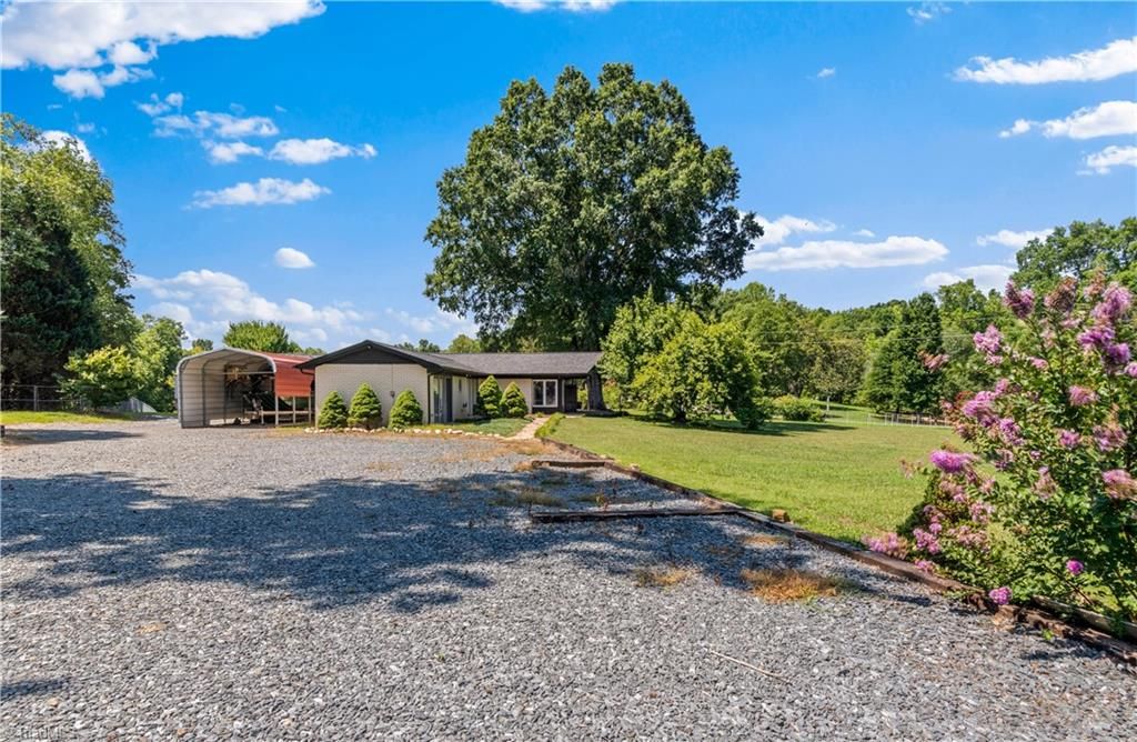 1456 Farmer Road, Denton, NC 27239