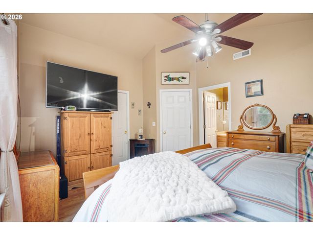 19738 Sw ASHCROFT Ln, Aloha, OR 97003