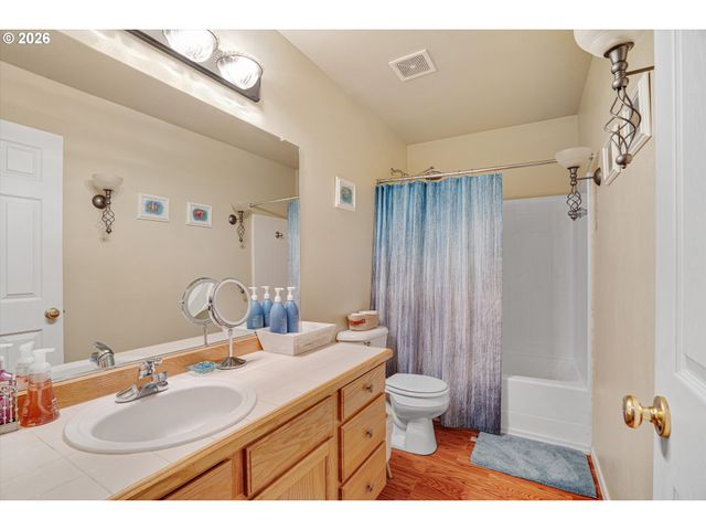 19738 Sw ASHCROFT Ln, Aloha, OR 97003