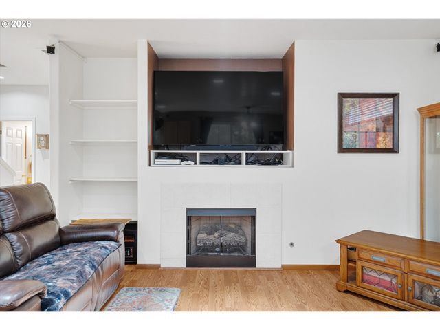 19738 Sw ASHCROFT Ln, Aloha, OR 97003