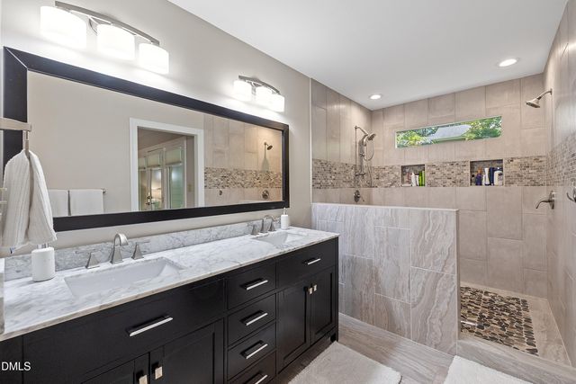 4800 Carteret Drive, Raleigh, NC 27612