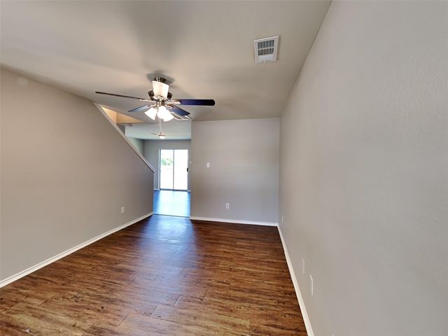 2321 Shady Birch Drive, Conroe, TX 77301