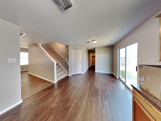 2321 Shady Birch Drive, Conroe, TX 77301