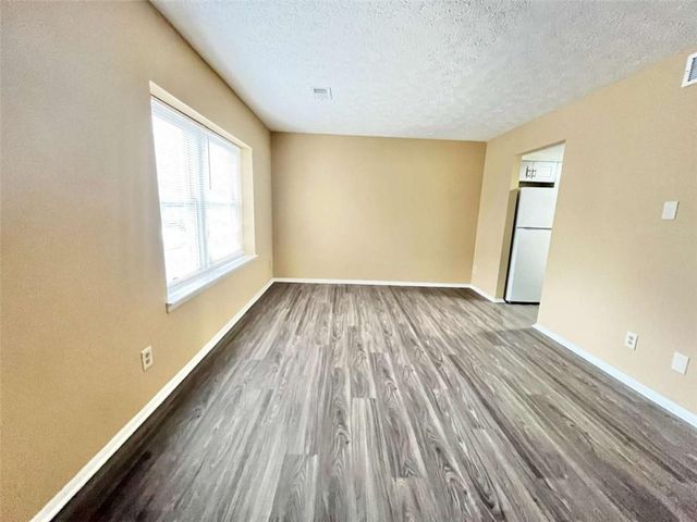 6418 Meadow Rue Drive, Peachtree Corners, GA 30092