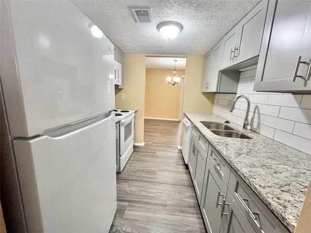 6418 Meadow Rue Drive, Peachtree Corners, GA 30092