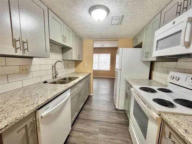 6418 Meadow Rue Drive, Peachtree Corners, GA 30092