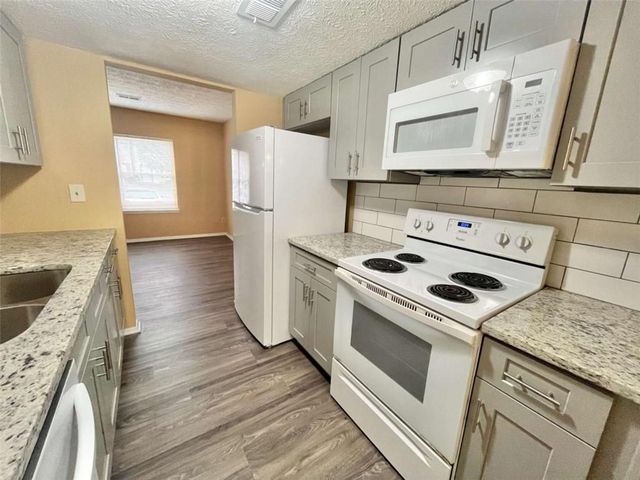 6418 Meadow Rue Drive, Peachtree Corners, GA 30092