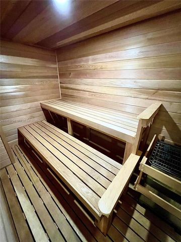 1501 S Ocean Dr 204, Hollywood, FL 33019