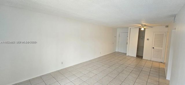 405 S Pine Island Road 202D, Plantation, FL 33324