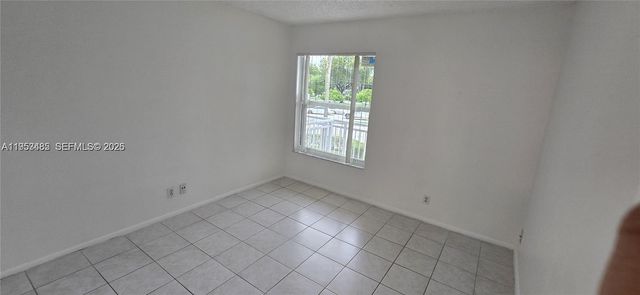 405 S Pine Island Road 202D, Plantation, FL 33324