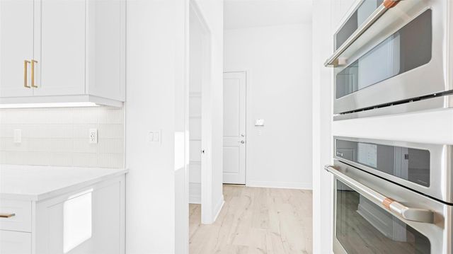 5237 Rivo Alto Circle, Westlake, FL 33470