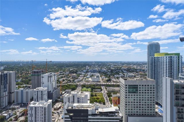 88 SW 7th St 3710, Miami, FL 33130