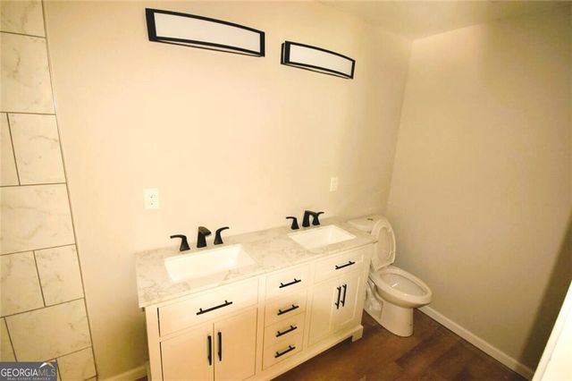 1639 BRIDGEPORT Drive NW, Atlanta, GA 30318