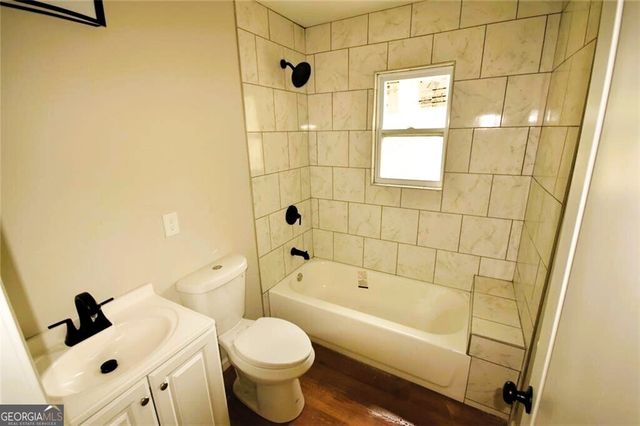 1639 BRIDGEPORT Drive NW, Atlanta, GA 30318