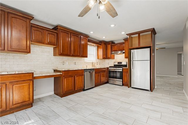 8009 Celestial Avenue 101, Las Vegas, NV 89128