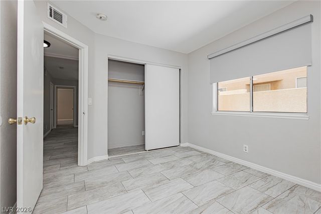 8009 Celestial Avenue 101, Las Vegas, NV 89128