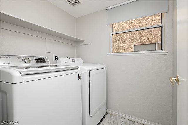 8009 Celestial Avenue 101, Las Vegas, NV 89128