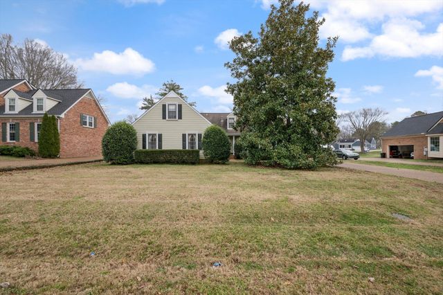167 Cottonwood Dr, Franklin, TN 37069