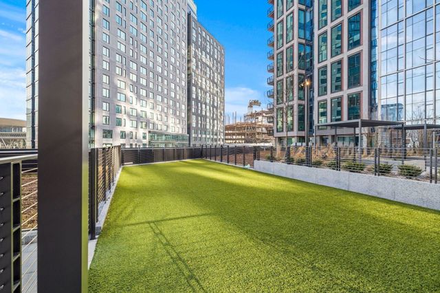 135 Seaport Blvd 2007, Boston, MA 02210