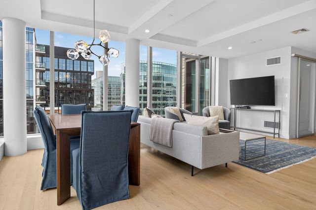 135 Seaport Blvd 2007, Boston, MA 02210