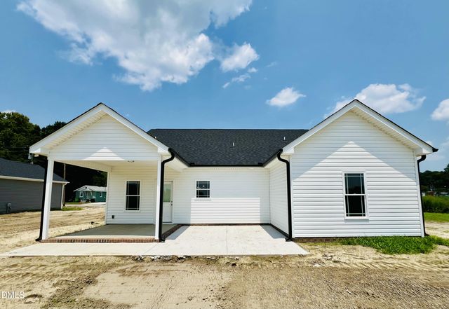 310 E Norwayne Alumni Way, Fremont, NC 27830