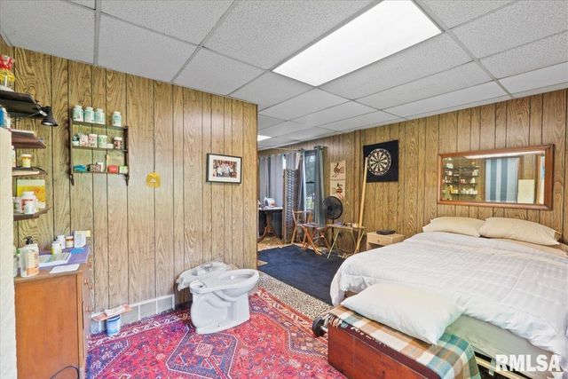 3302 38TH Avenue, Moline, IL 61265