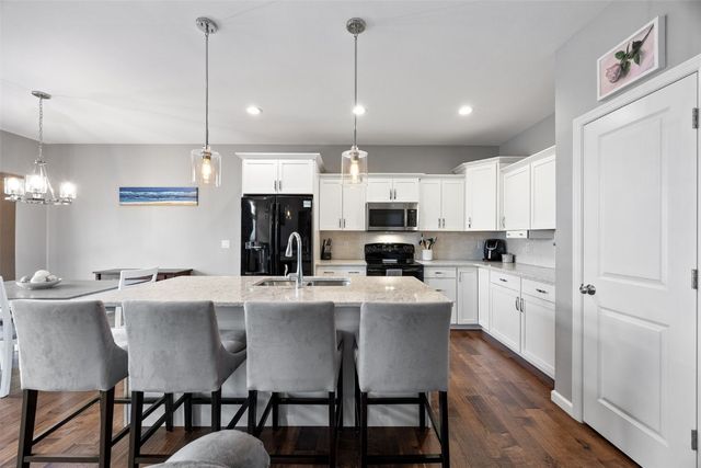 823 Flight Drive, Marion, IA 52302