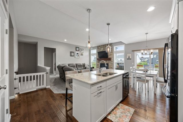 823 Flight Drive, Marion, IA 52302