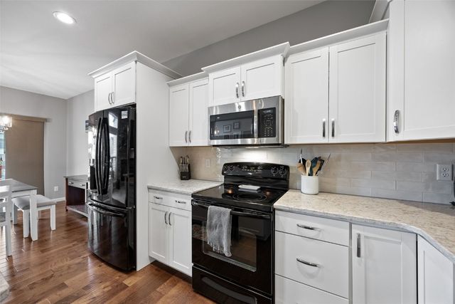 823 Flight Drive, Marion, IA 52302