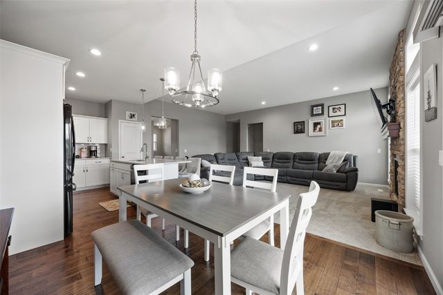 823 Flight Drive, Marion, IA 52302