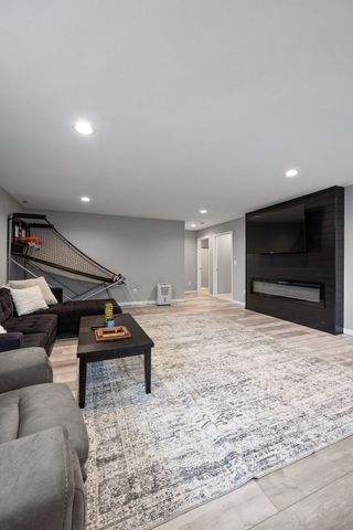 823 Flight Drive, Marion, IA 52302