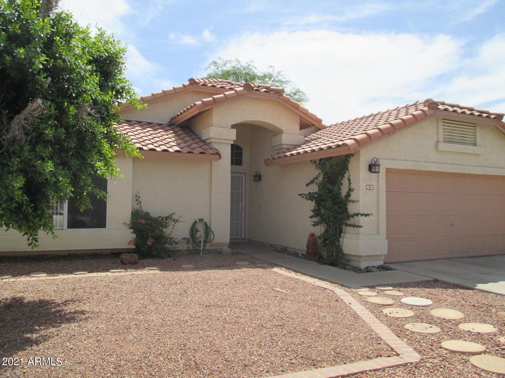 31 S ASH Drive, Chandler, AZ 85224